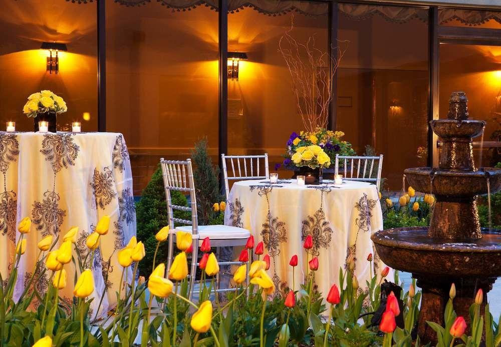 Отель Boston Marriott Пибоди Экстерьер фото