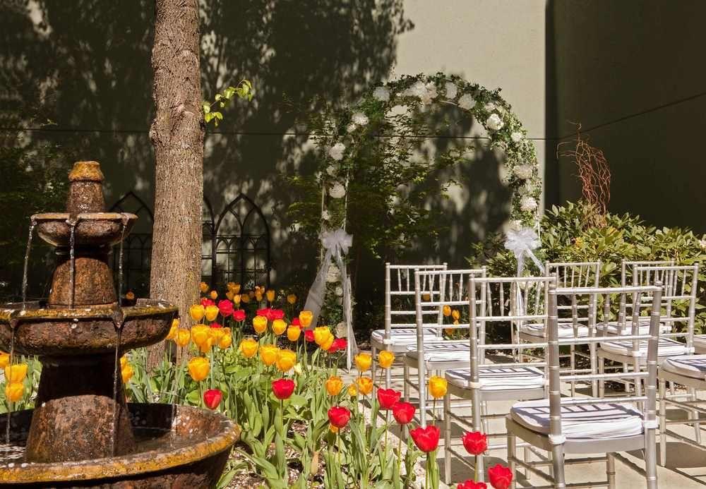 Отель Boston Marriott Пибоди Экстерьер фото